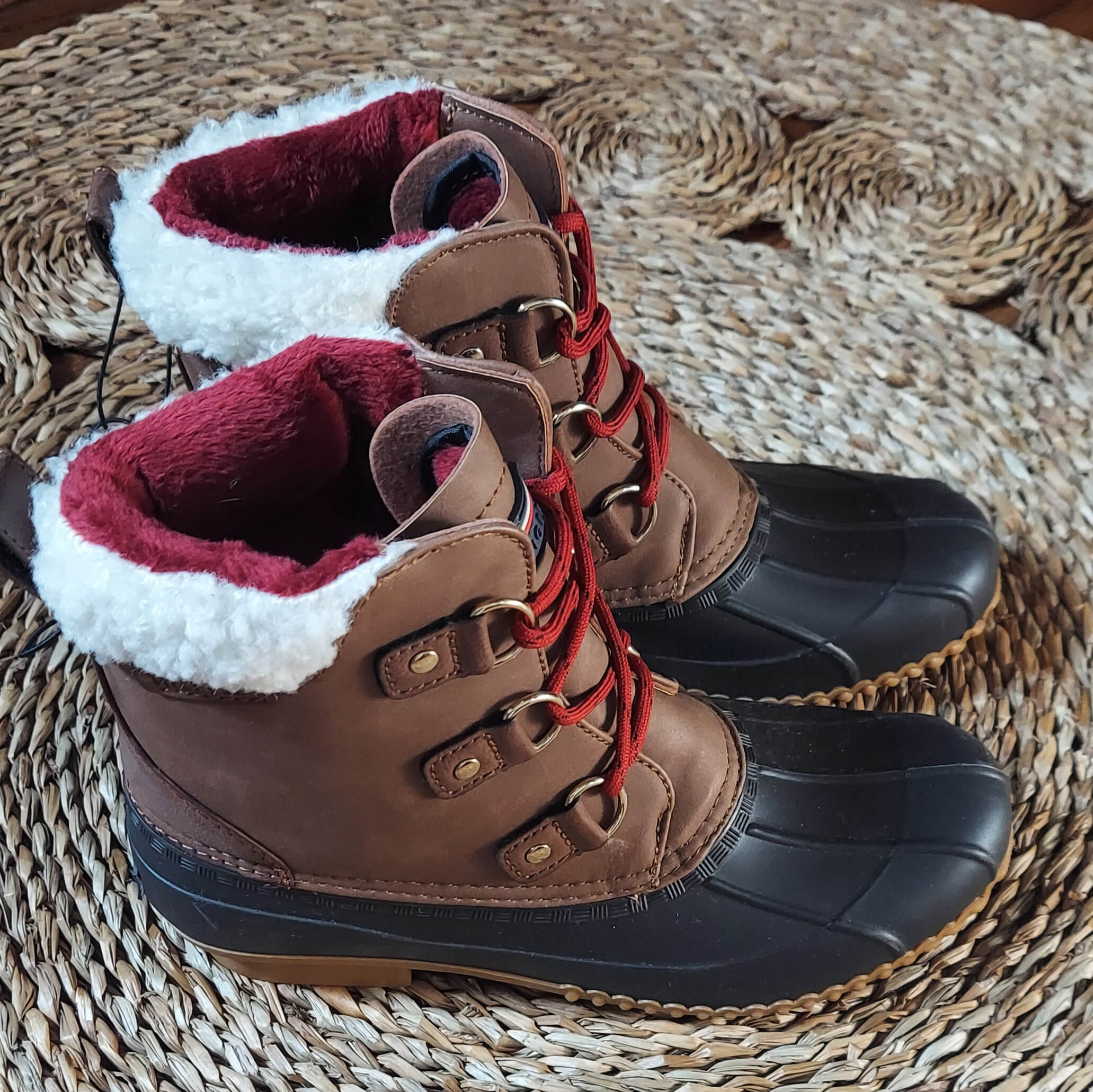 Womens duck boots tommy hilfiger on sale